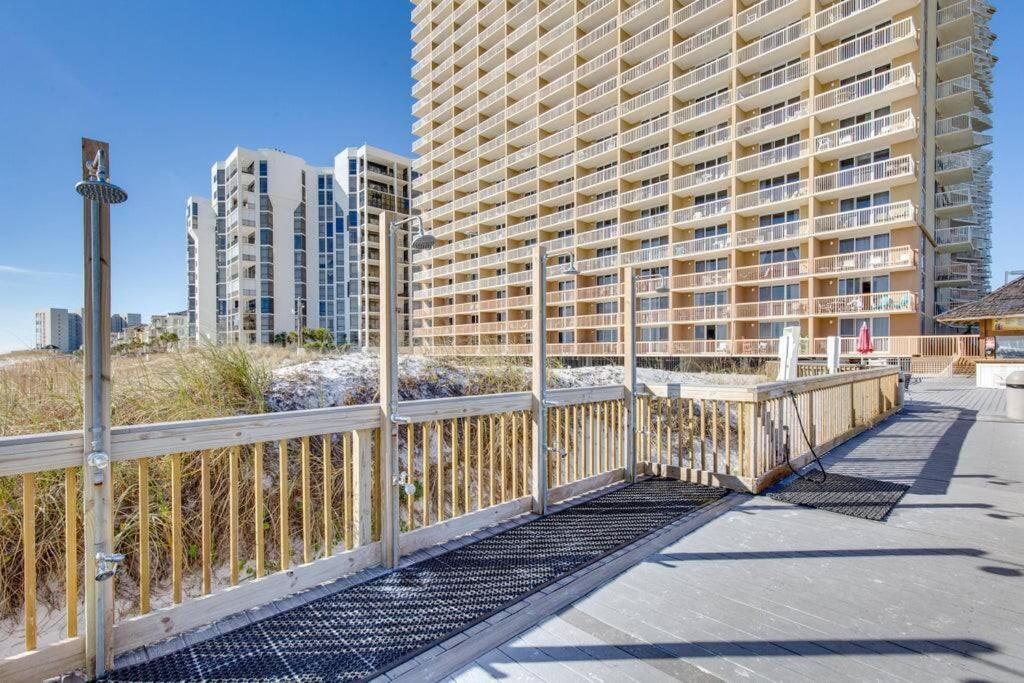 Pelican Beach Resort-Walkout Unit-On The Beach Дестин Екстериор снимка